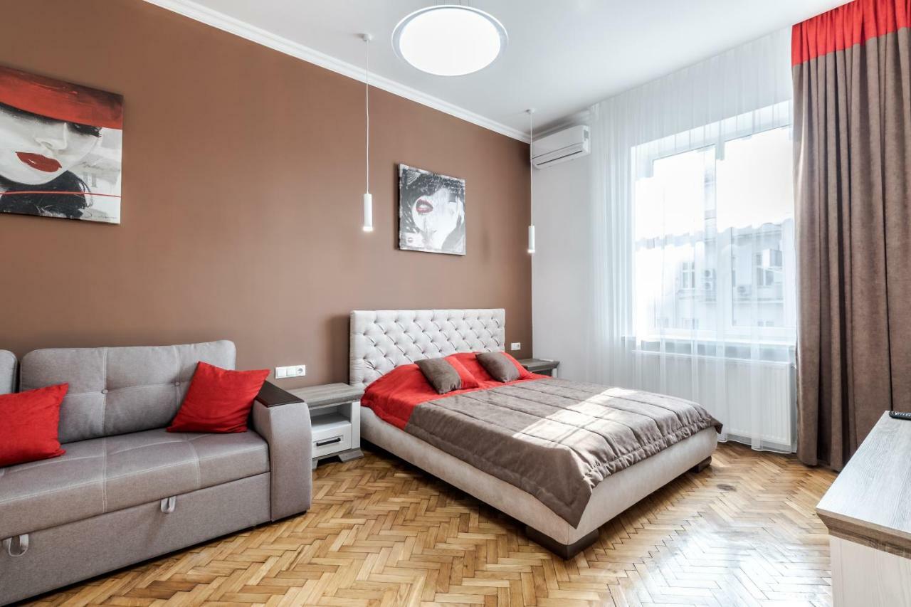 Inshiapartments On Liberty Avenue 2 Lviv Exterior photo