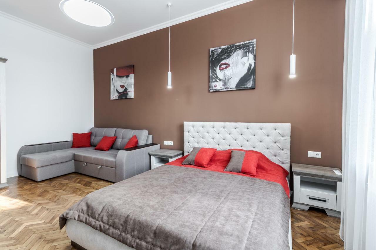 Inshiapartments On Liberty Avenue 2 Lviv Exterior photo